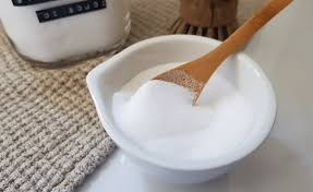 Vinaigre blanc et bicarbonate de soude