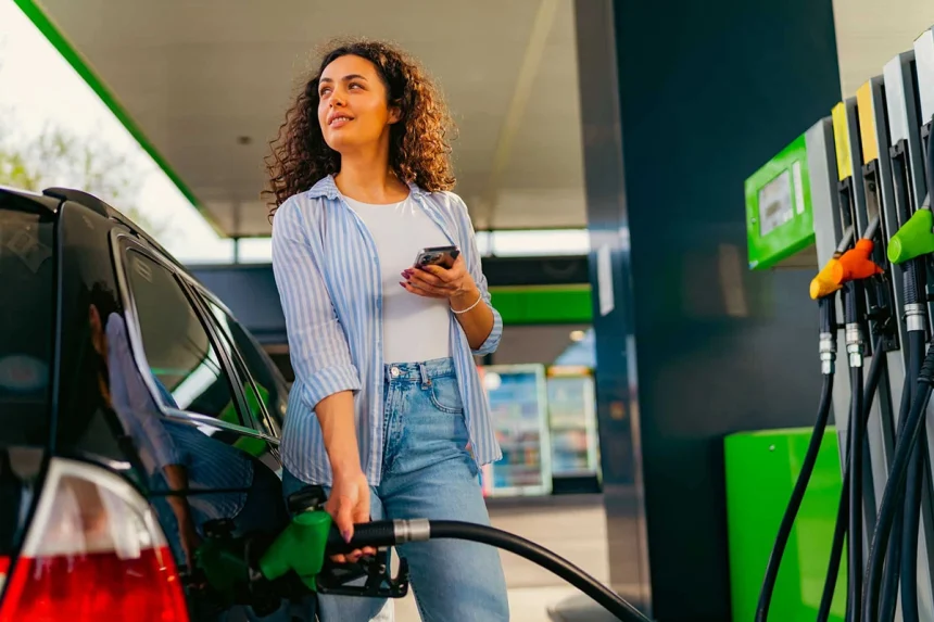 Faites des économies sur le plein de carburant en 2026 grâce à cette astuce venue d’Allemagne
