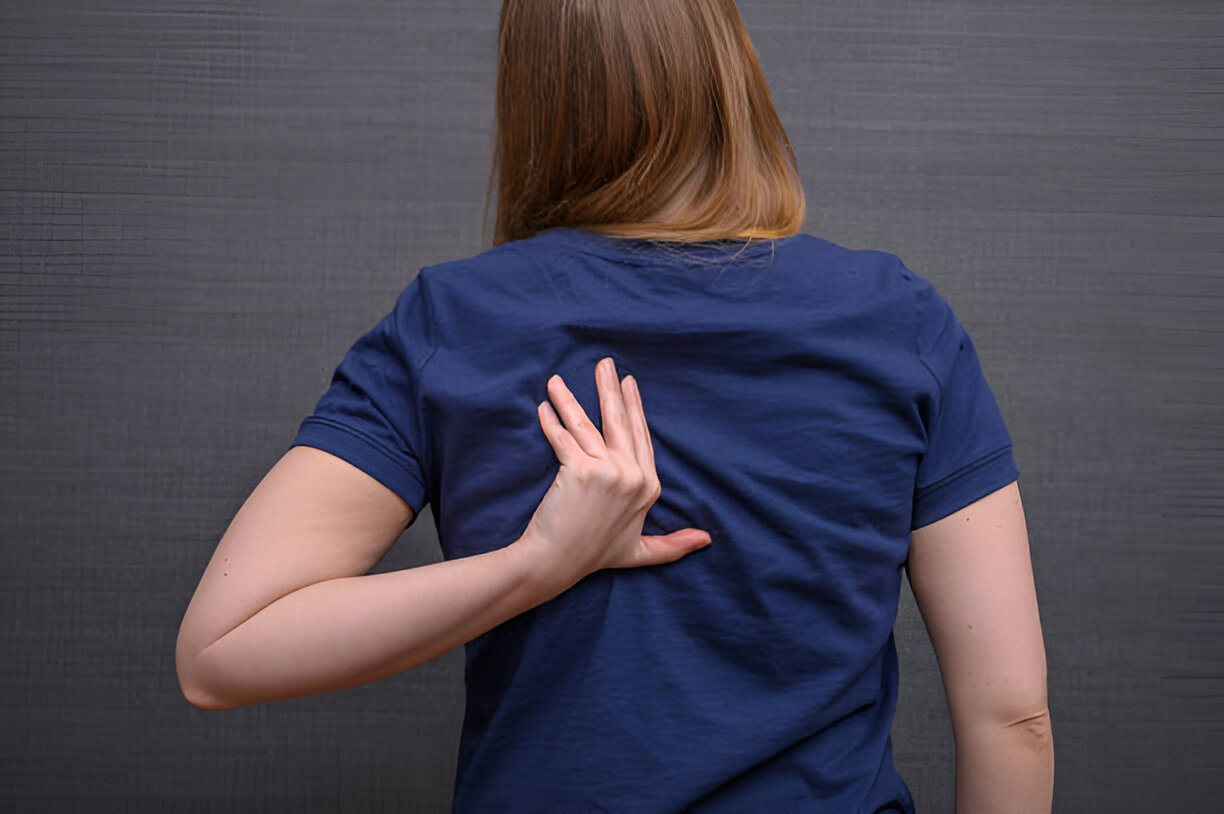 Douleur à l’omoplate